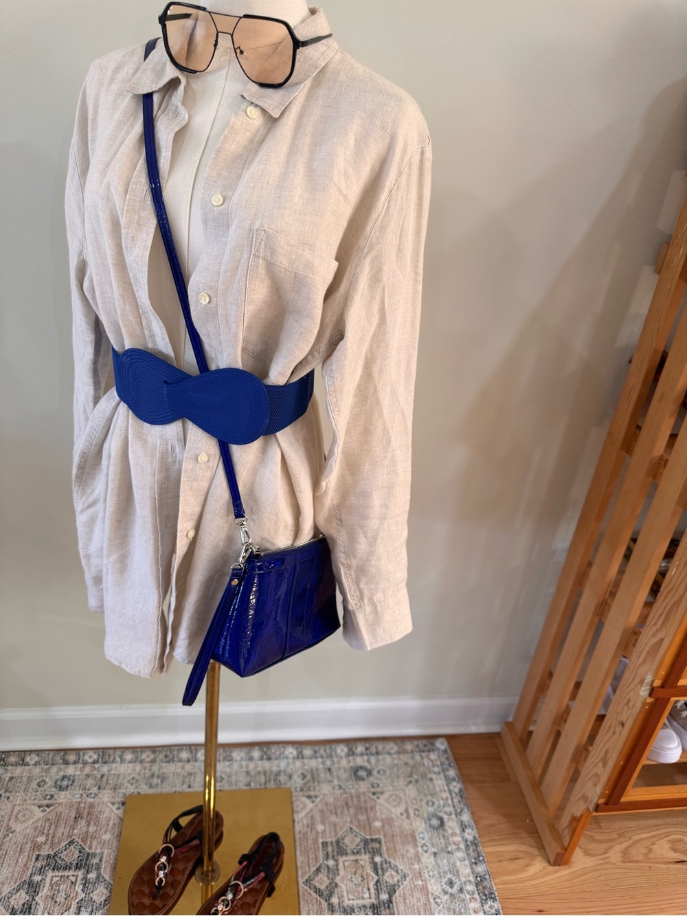 Vintage electric blue statement stretch belt